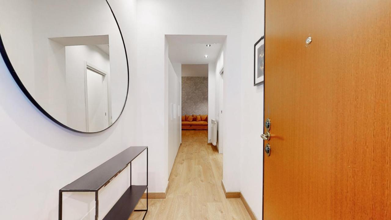 Sahi - Dei Dell'olimpo Porta Romana Apartment Milan