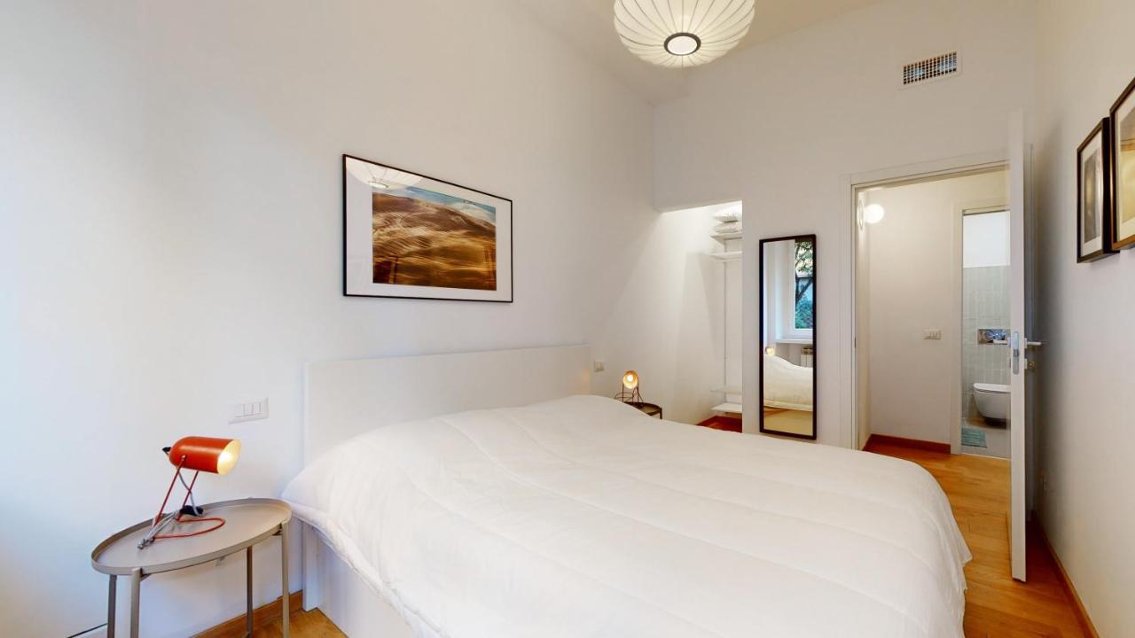 Sahi - Dei Dell'olimpo Porta Romana Apartment *