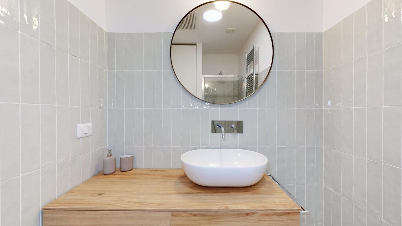 Sahi - Dei Dell'olimpo Porta Romana Apartment