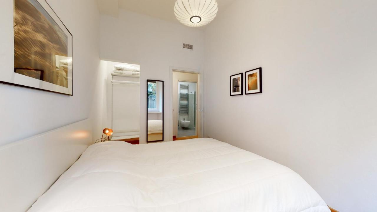 Sahi - Dei Dell'olimpo Porta Romana Apartment *