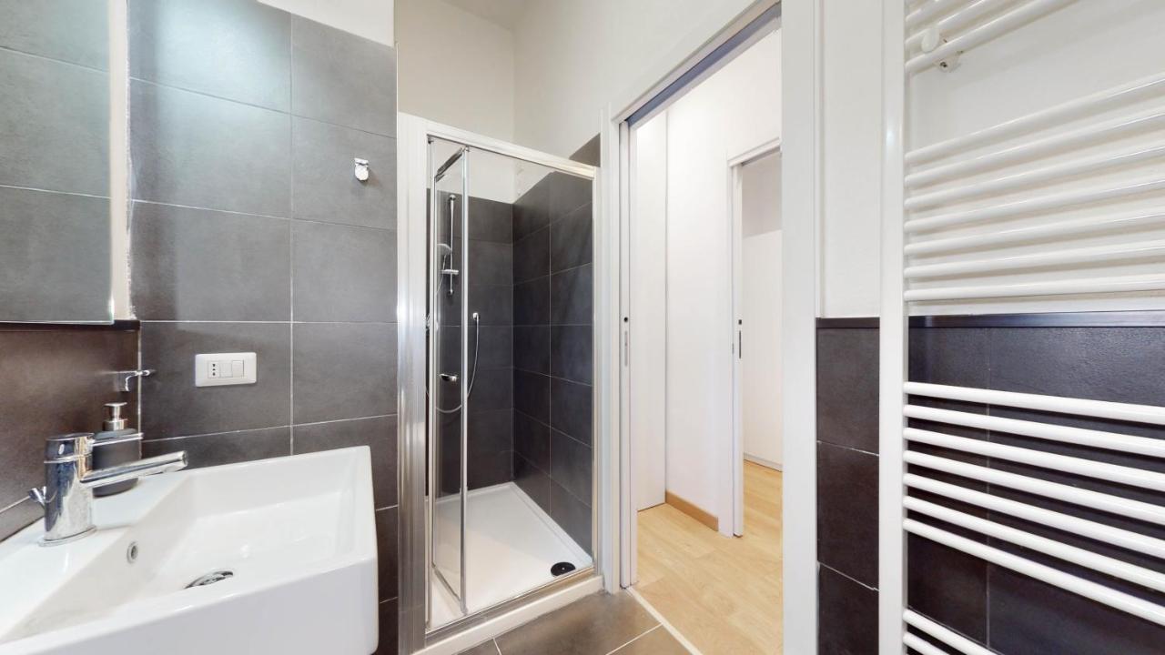 Sahi - Dei Dell'olimpo Porta Romana Apartment Milan